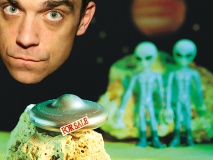 alien_watcher_robbie_williams.jpg